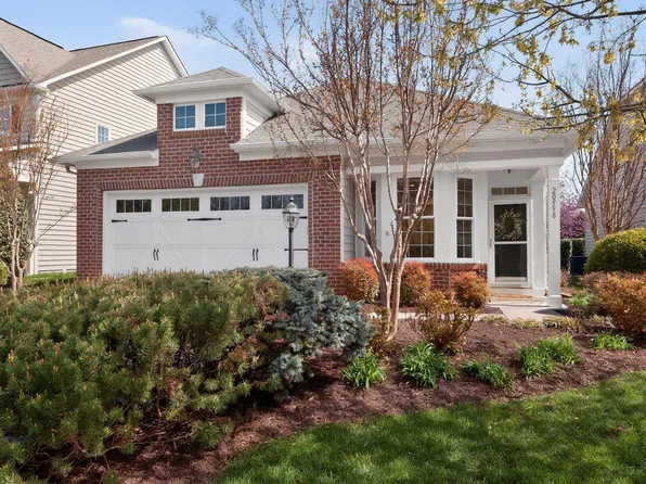20598 Crescent Pointe Pl, Ashburn, VA 20147