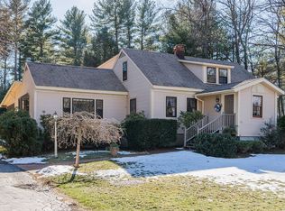 52 Cross St, Foxboro, MA 02035