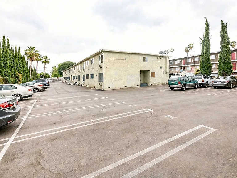 MC 6861 Sepulveda Properties, LLC — Photo 20