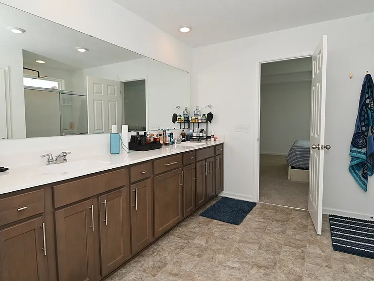 7348 Deerberg Dr — Photo 58