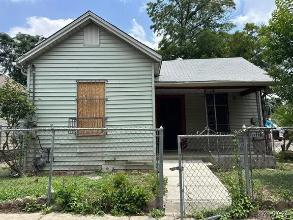 118 Cant Stop, San Antonio, TX 78202