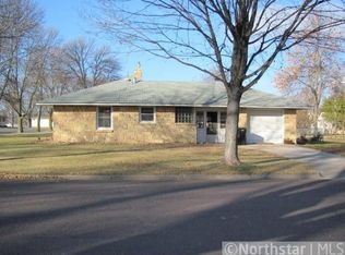 111 E Dayton St, Arlington, MN 55307