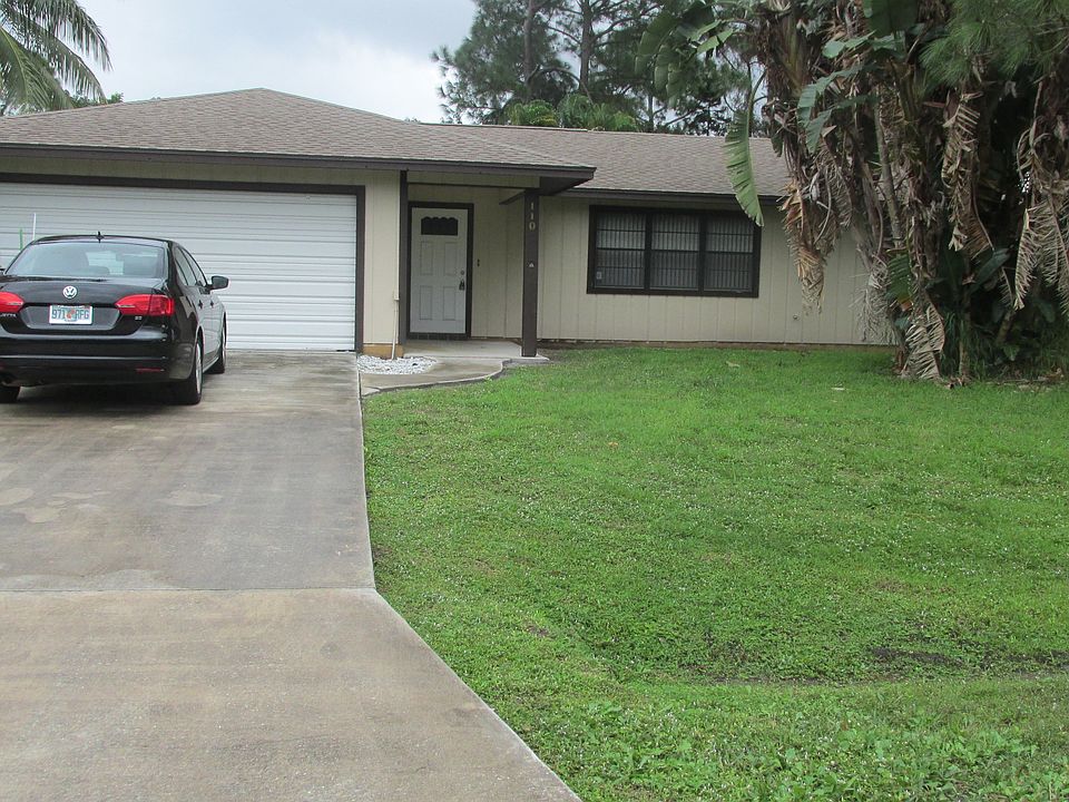 1st image of 110 SE Crosspoint Dr