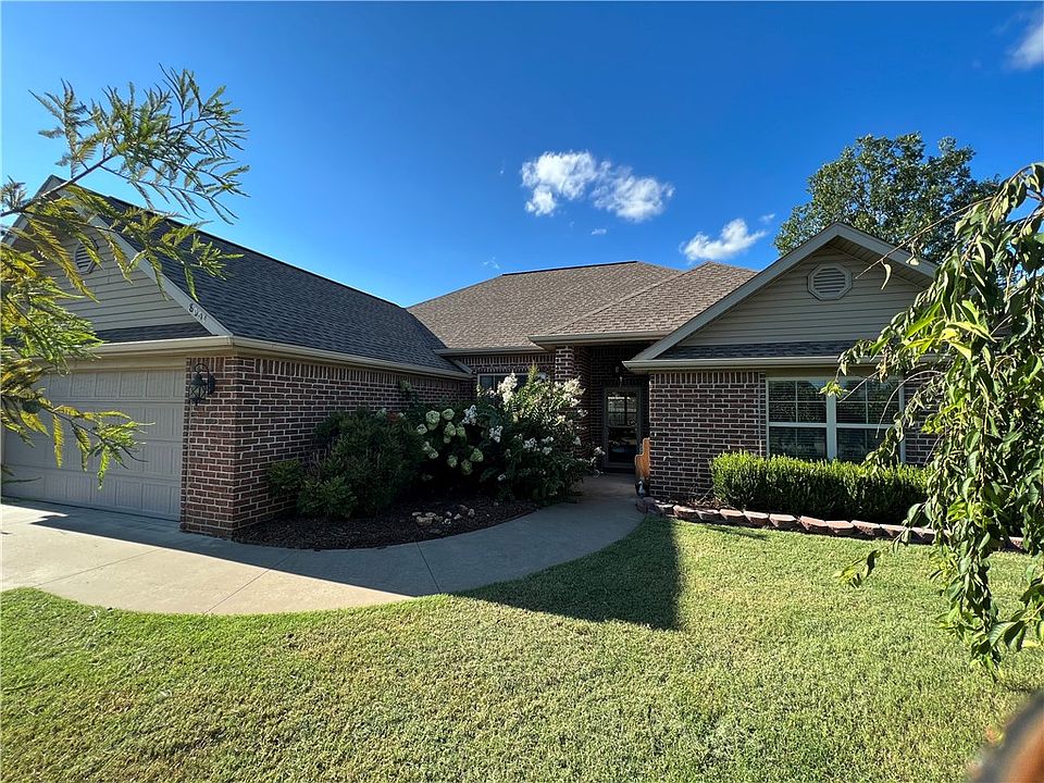 1st image of 8007 Overland Dr