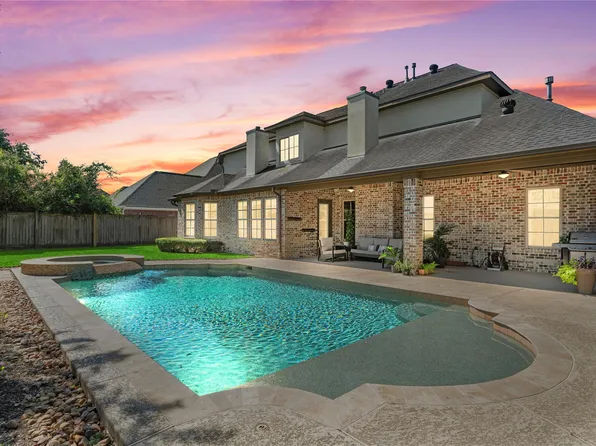 3550 Windrose Dr, Beaumont, TX 77706