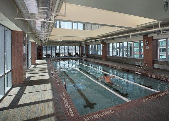 5th image of 4703 Center Blvd