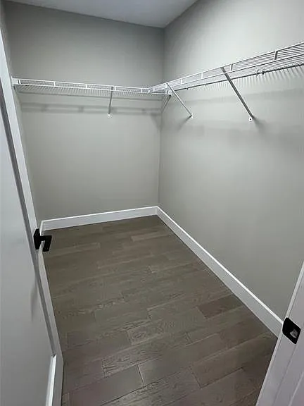 140 Main St E #305 — Photo 13