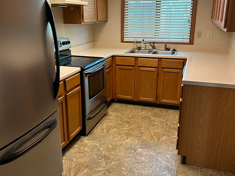 227 S 18th Ave #8 — Photo 12