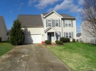 13118 Rothe House Rd, Charlotte, NC 28273