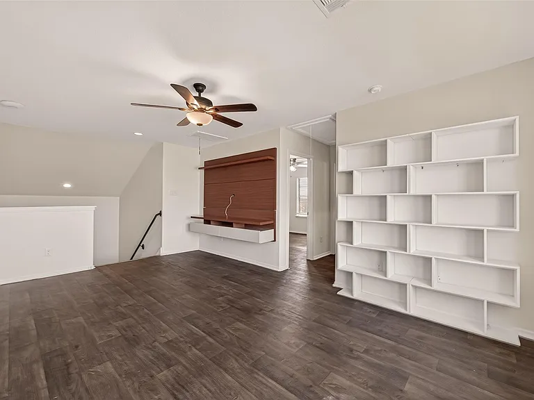 1706 Cooper Bluff Ct — Photo 19