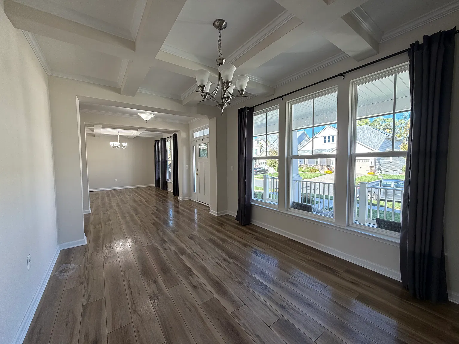 5 bed, 3.5 bath, 2968 sqft, $4,000 — Photo 3