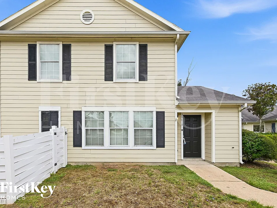 20618 Patriot Park Ln