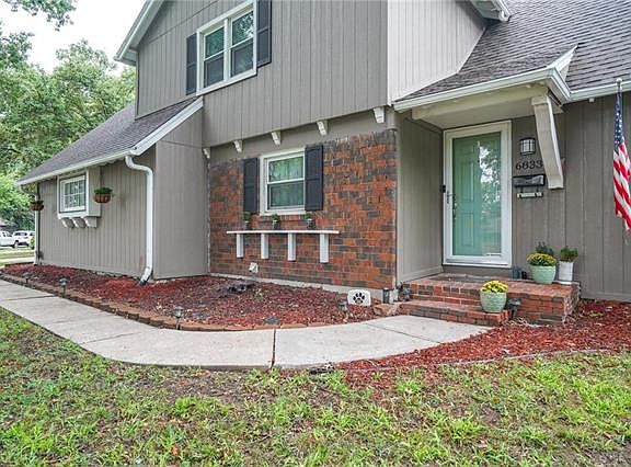 5th image of 6833 NW Park Plaza Dr
