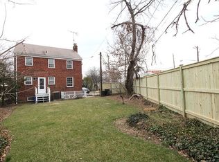 7902 Woodbury Dr, Silver Spring, MD 20910