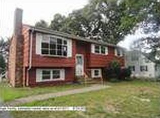351 E Ashland St, Brockton, MA 02302