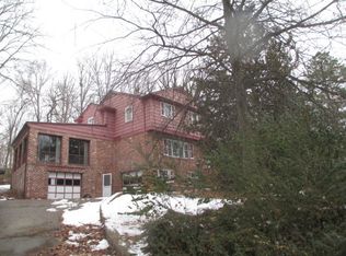 2808 Mohawk Dr, North Chesterfield, VA 23235