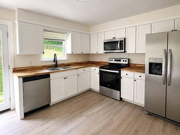 5th image of 128 Brindalene Ln
