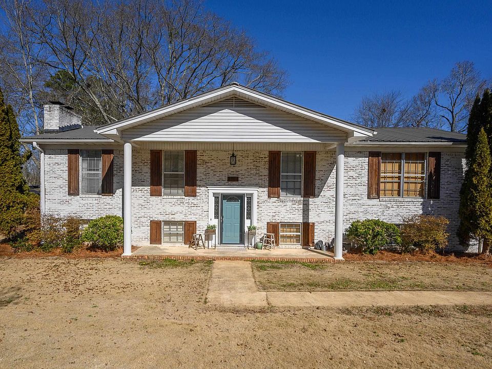 1st image of 3701 Hayes Dr