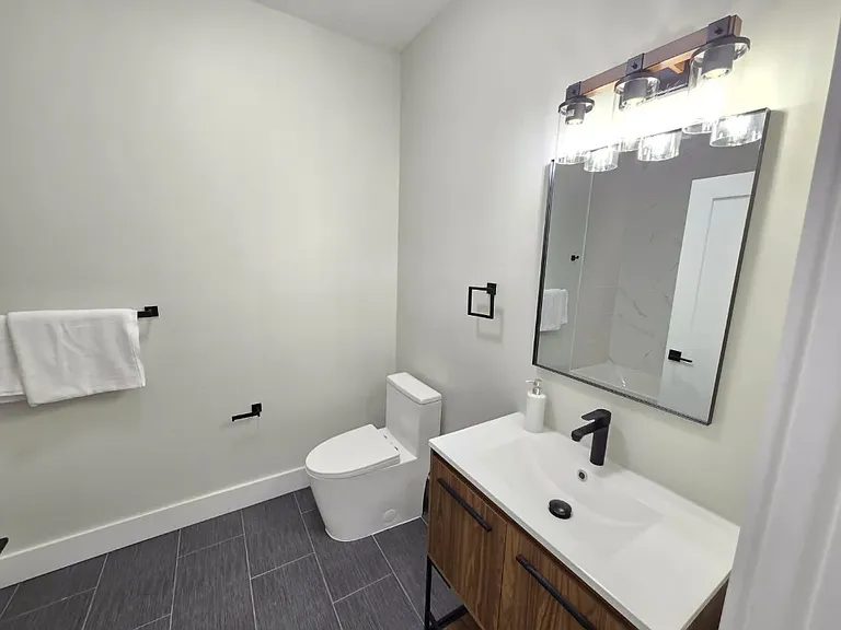 124 Ellis Ave #407A — Photo 11