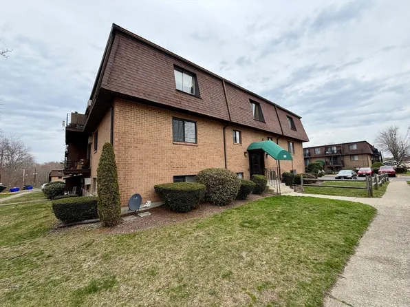 800 County Street 23, Taunton, MA 02780