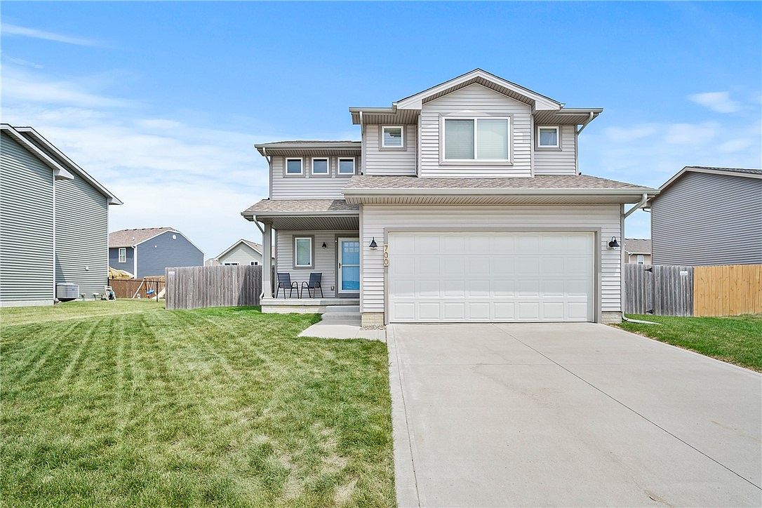 700 37th St SW, Bondurant, IA 50035 Zillow