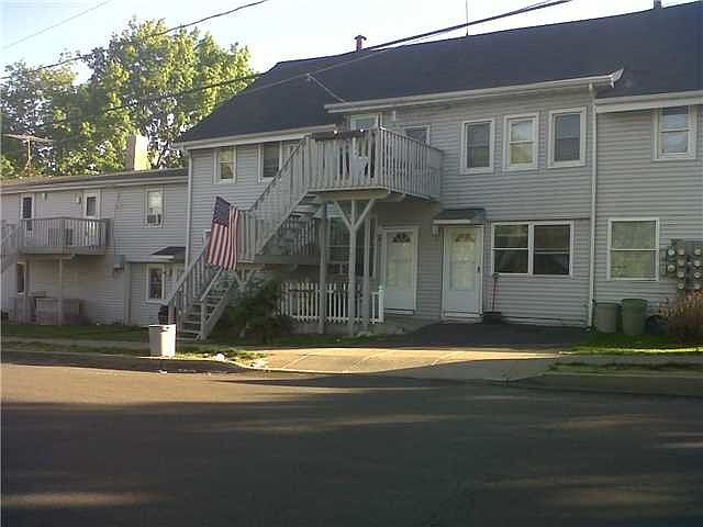 1st image of 133 Grand St APT 5