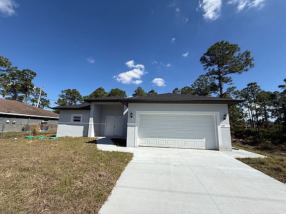 3rd image of 521 Flamingo Ave