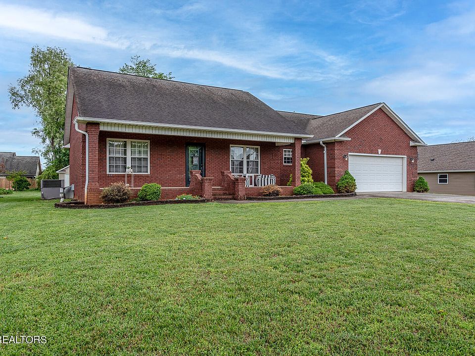 1st image of 151 Heritage Crossing Dr