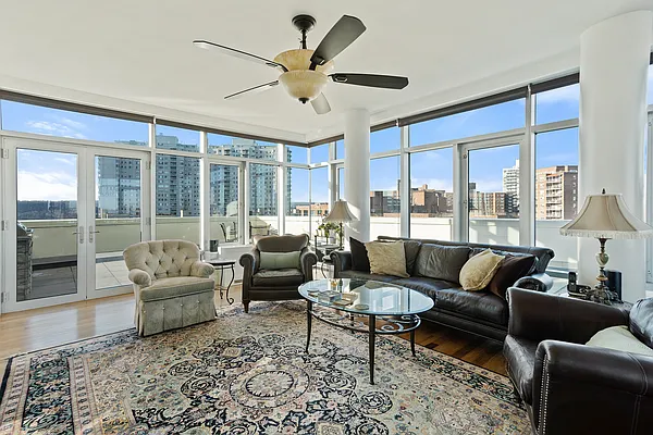Sold by Julia B Fee Sotheby's International Realty | media 4
