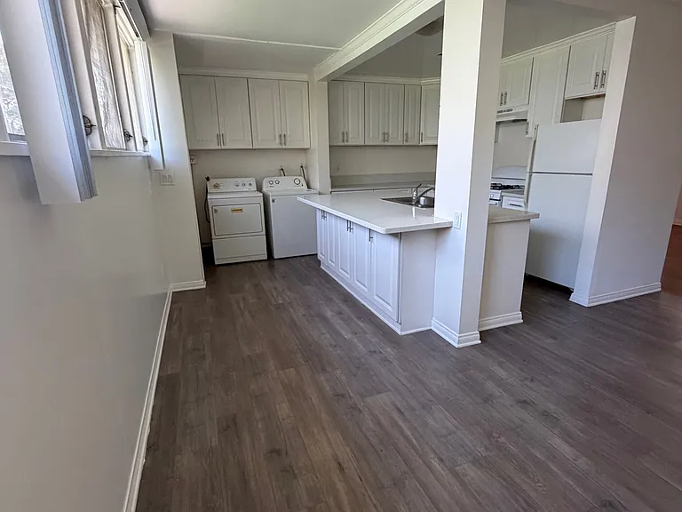 127 Stonehaven Way — Photo 7