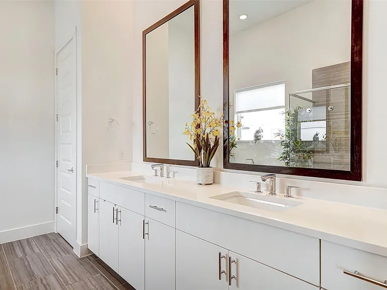 6317 Toscana Ave — Photo 19