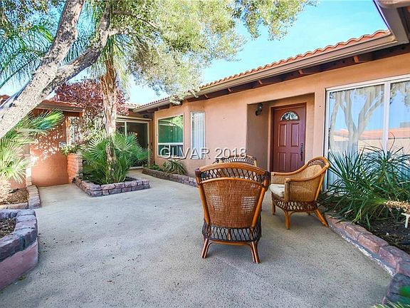 3rd image of 3455 Villa Hermosa Dr