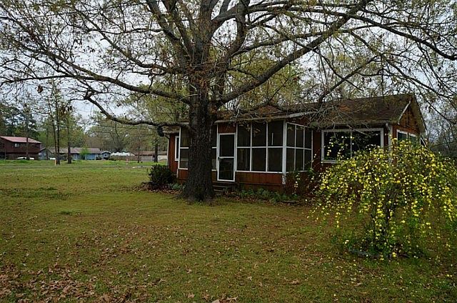 1st image of 295 Pine Brook Dr