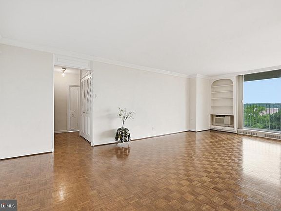 5th image of 1401 Pennsylvania Ave APT 1103