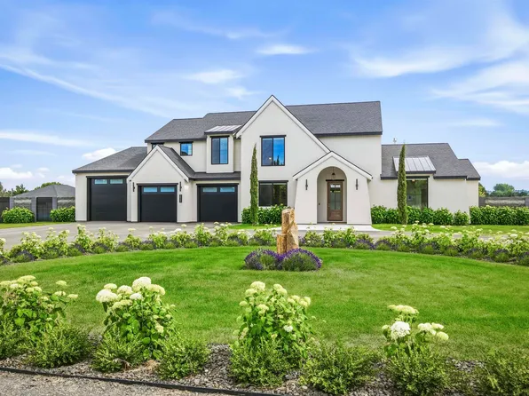 3543 Paso Fino St, West Richland, WA 99353