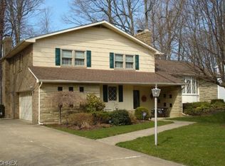 9173 Idlewood Dr, Mentor, OH 44060