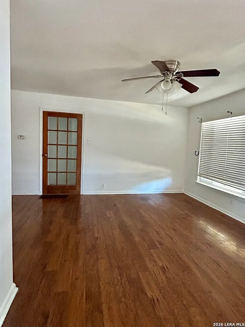 4 bed, 1335 sqft, $1,500 — Photo 4