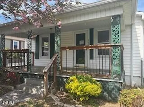 569 Vance St, Bristol, VA 24201