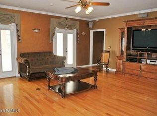 815 Lucerne Dr, New Iberia, LA 70563
