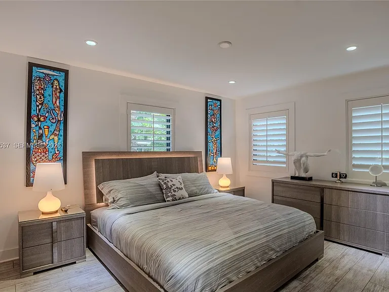 231 Fluvia Ave — Photo 11