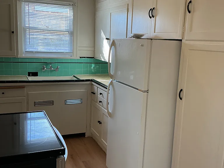 256 Burwell St #301 — Photo 13