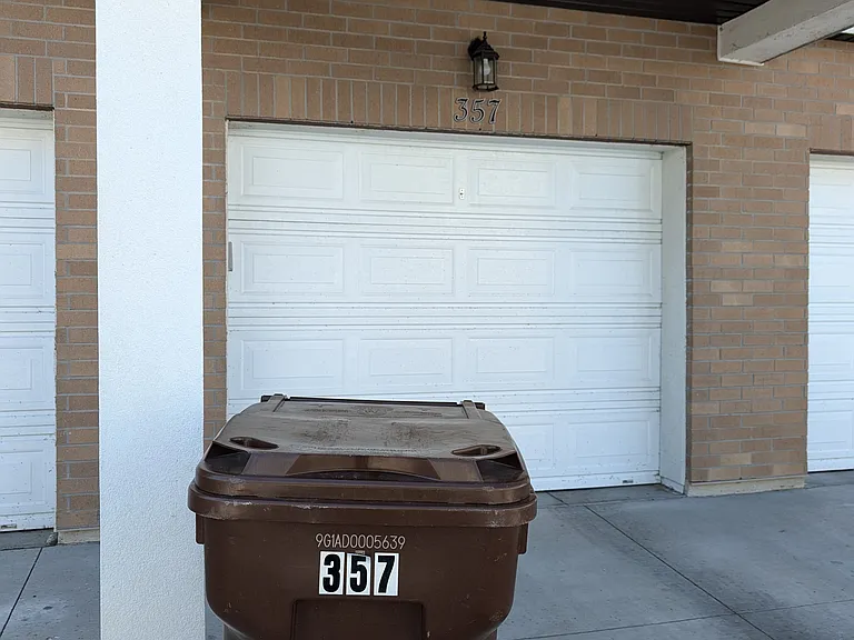 357 W 750 N #EE-301 — Photo 25