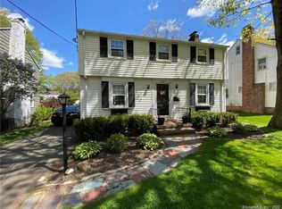 298 Thornton St, Hamden, CT 06517