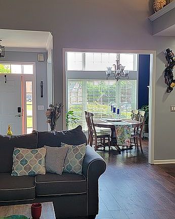 2nd image of 1705 Catalpa Ct