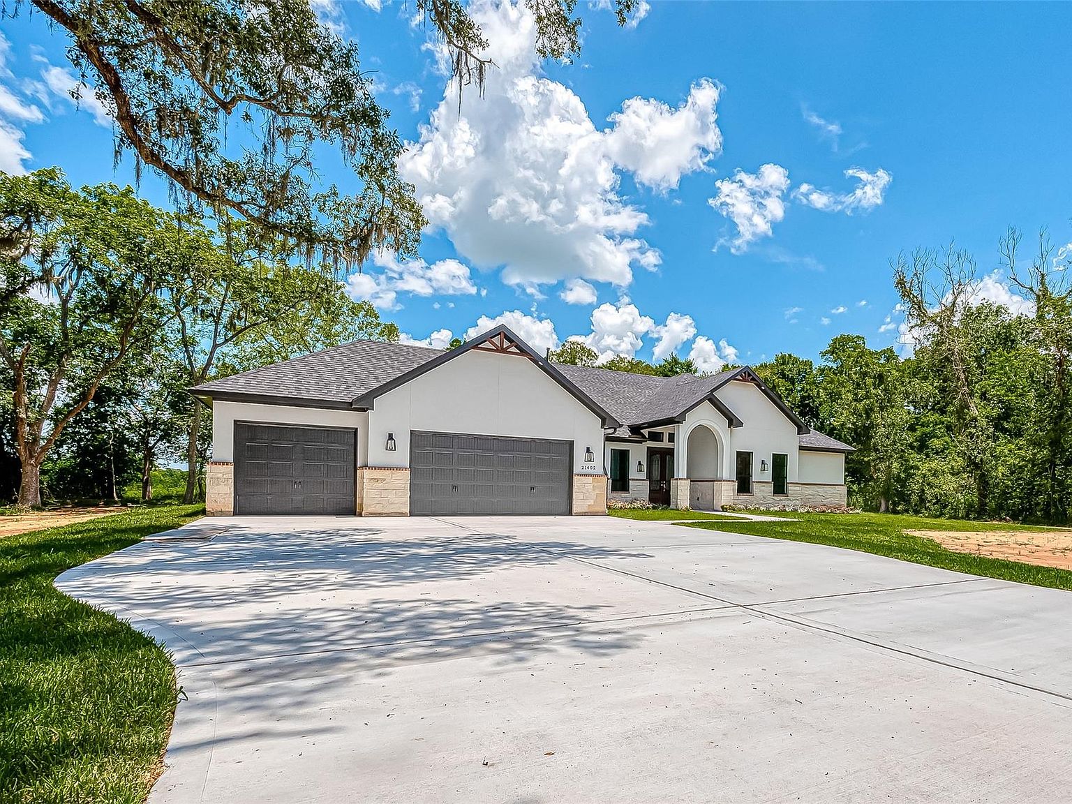 21402 Chenango Lake Dr, Angleton, TX 77515 MLS 26189115 Zillow