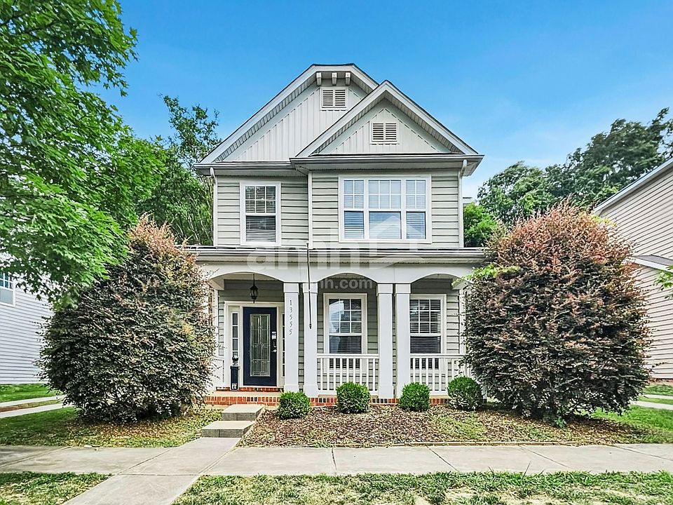 1st image of 13555 Aldenbrook Dr