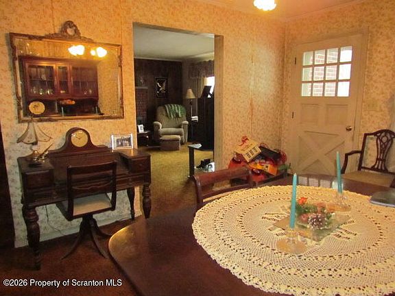 2nd image of 691 Madisonville Rd