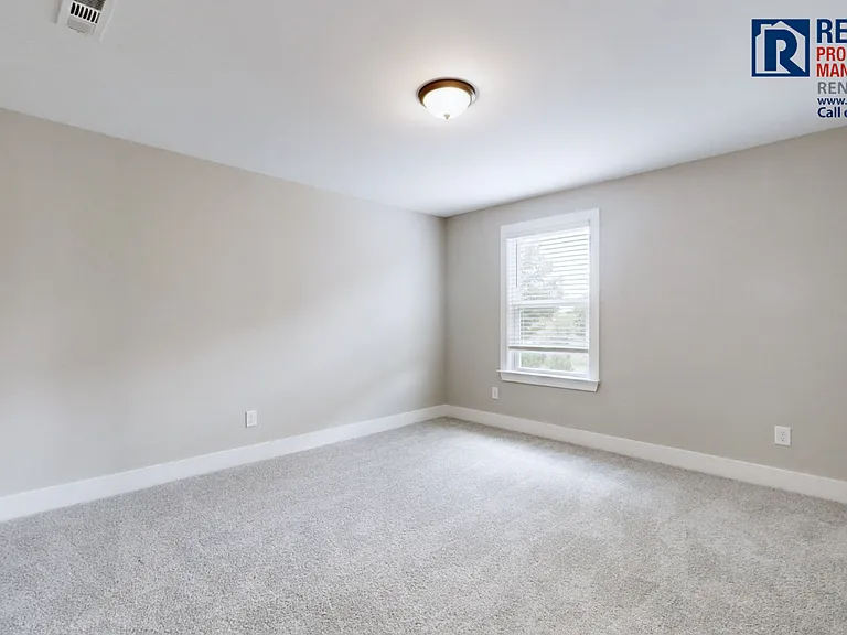 4302 Peacemill Ln — Photo 18