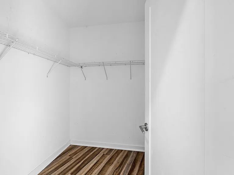 1352 N 27th St - DPD 4676 Pyramid — Photo 22