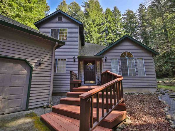 Redwood Trees Crescent City Real Estate 8 Homes For Sale Zillow